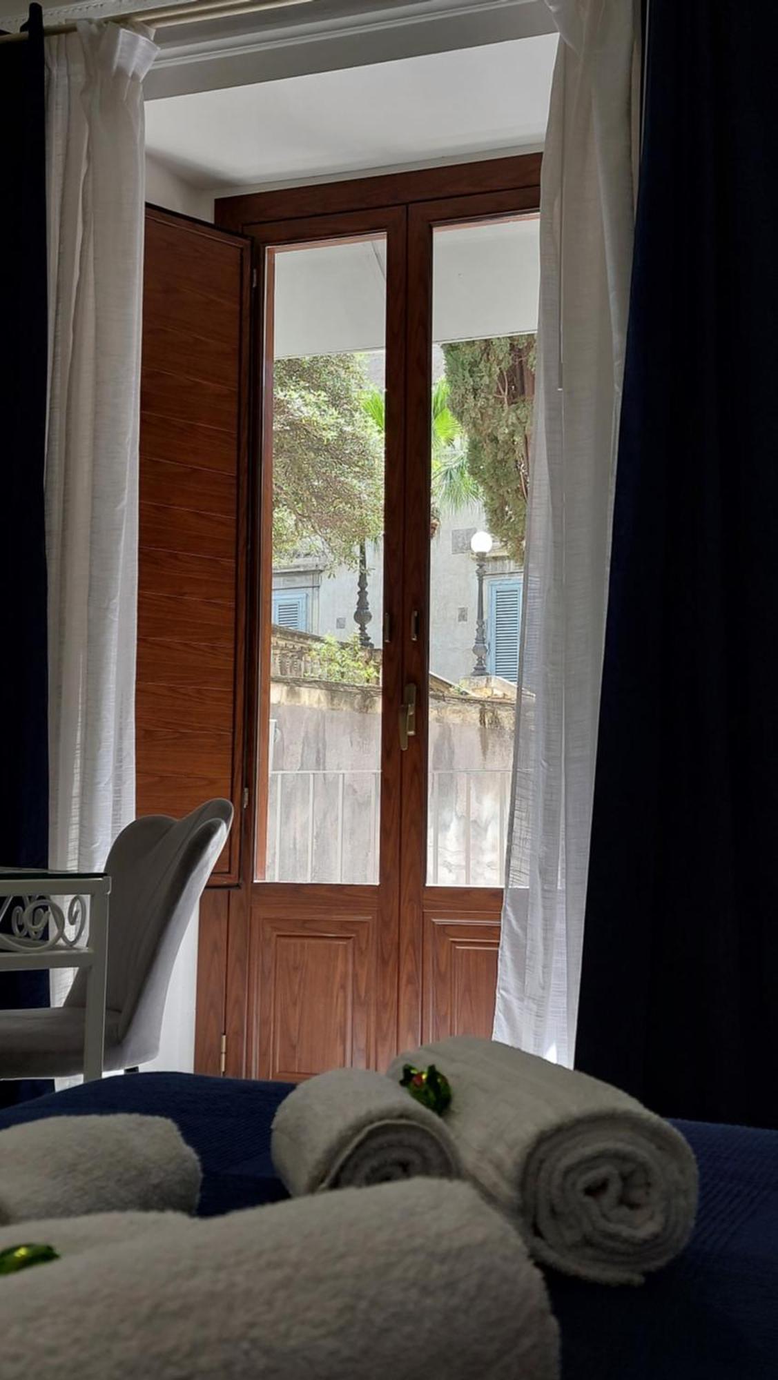 Gl Golden City Apartments Catania-Fontanarossai nemzetközi repülőtér Szoba fotó