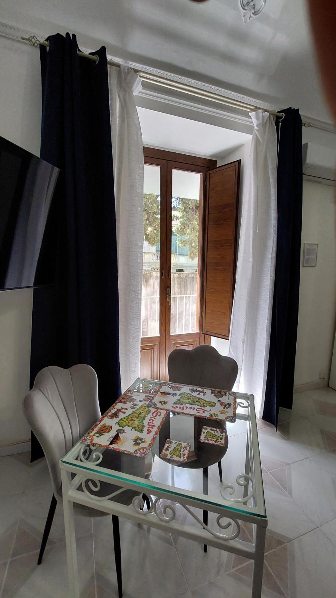 Gl Golden City Apartments Catania-Fontanarossai nemzetközi repülőtér Szoba fotó